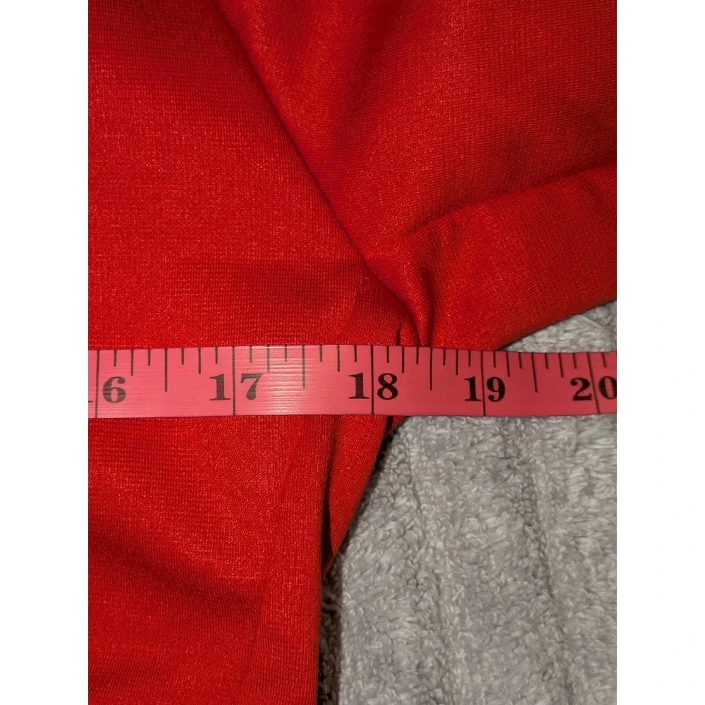 Nike Therma-FIT Hoodie Pullover Graphic Logo Activewear Red‎ Size Large NWOT